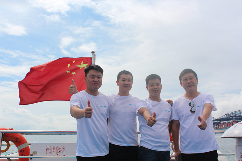 2019年J9直营集团集团南澳西冲欢乐之旅! 2019年J9直营集团集团南澳西冲欢乐之旅!