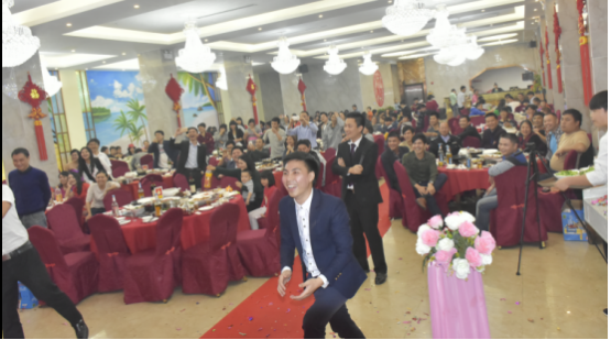 J9直营集团集团2017年年会以及表彰大会