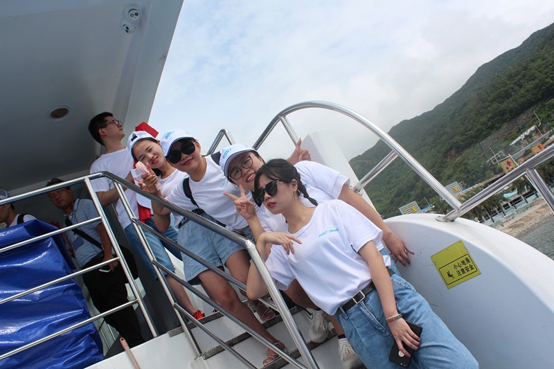 年J9直营集团集团南澳西冲欢乐之旅! 年J9直营集团集团南澳西冲欢乐之旅!